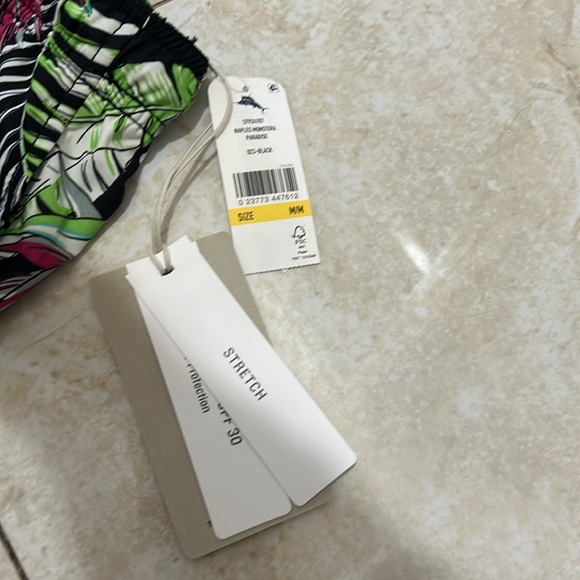 Tommy Bahama Men’s Bathing Suit - Picture 2 of 2